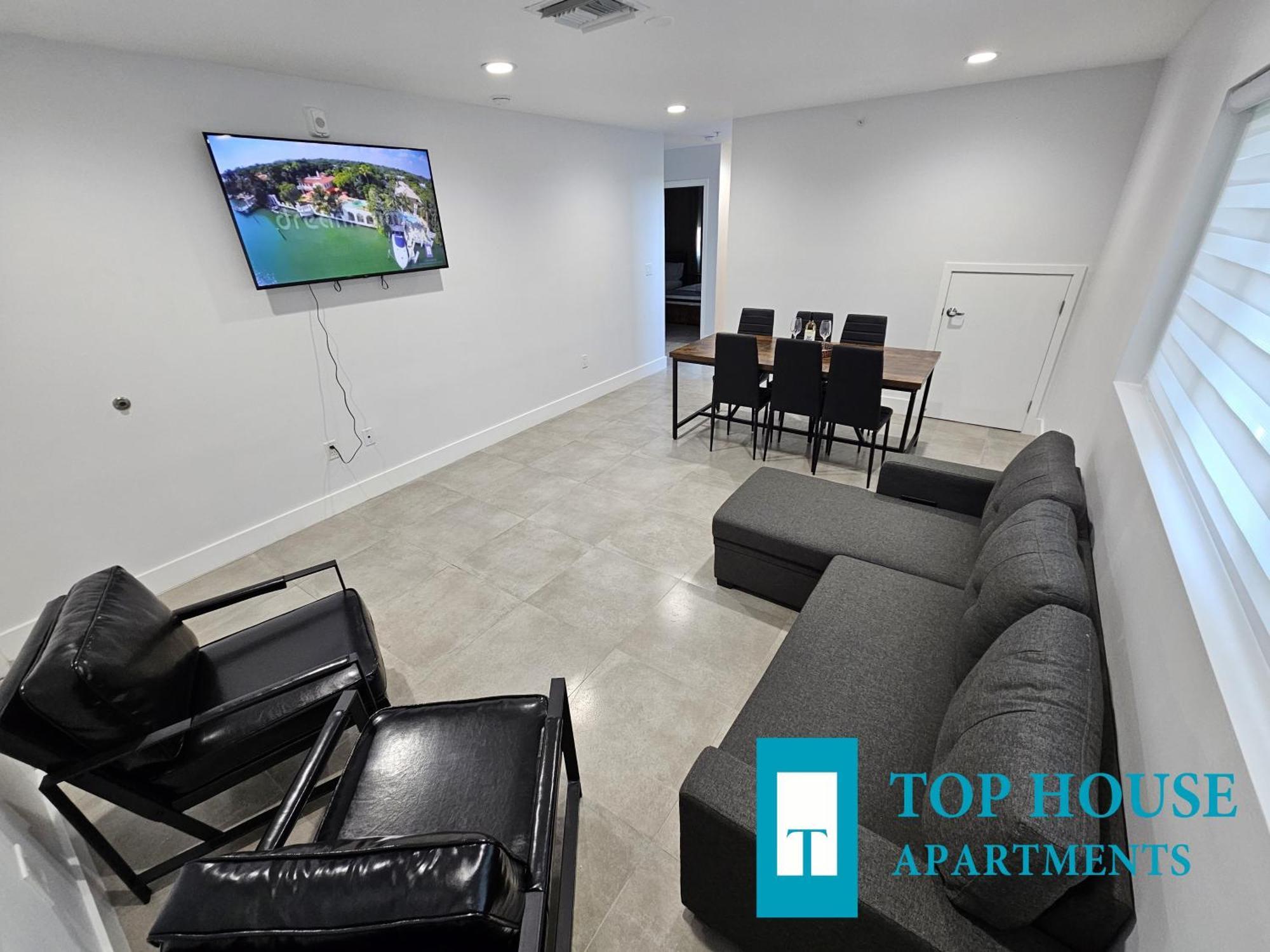 645 Airport Top House Apartments Miami Dış mekan fotoğraf